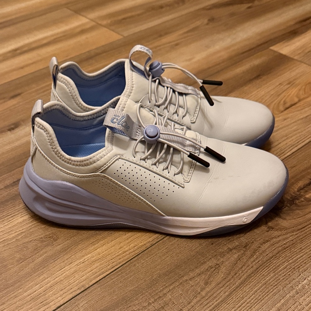 Clove Light Gray Lace-Free Athletic Sneakers